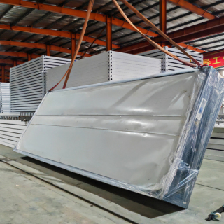 Packing Container House