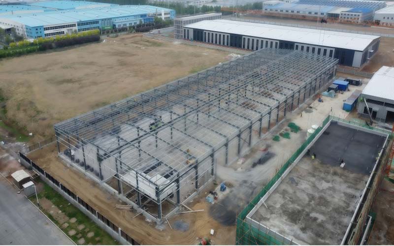 Steel building