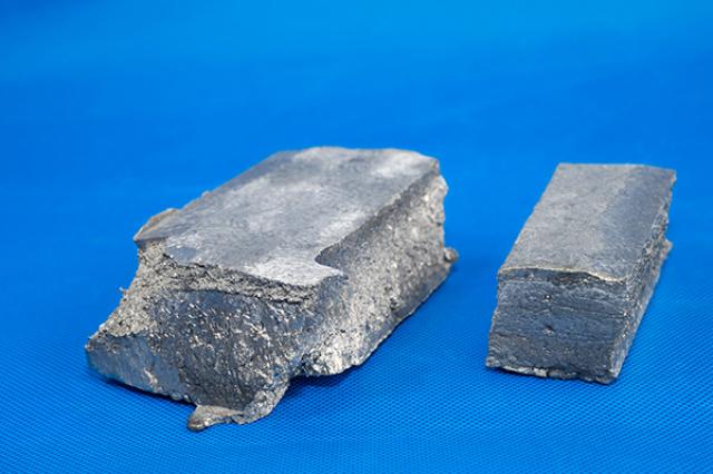 Gadolinium Gd
