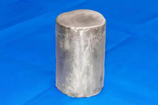 Ytterbium Yb
