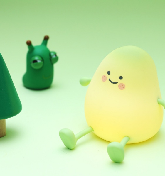 Dimming Silicone Mango Night Light