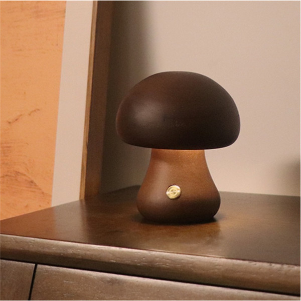 Lámpara de noche de madera con forma de hongo