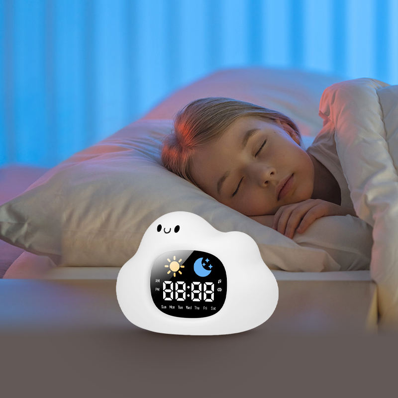 Fantasy set sail, guard the baby's sweet dream - silicone cute children's alarm clock & night light