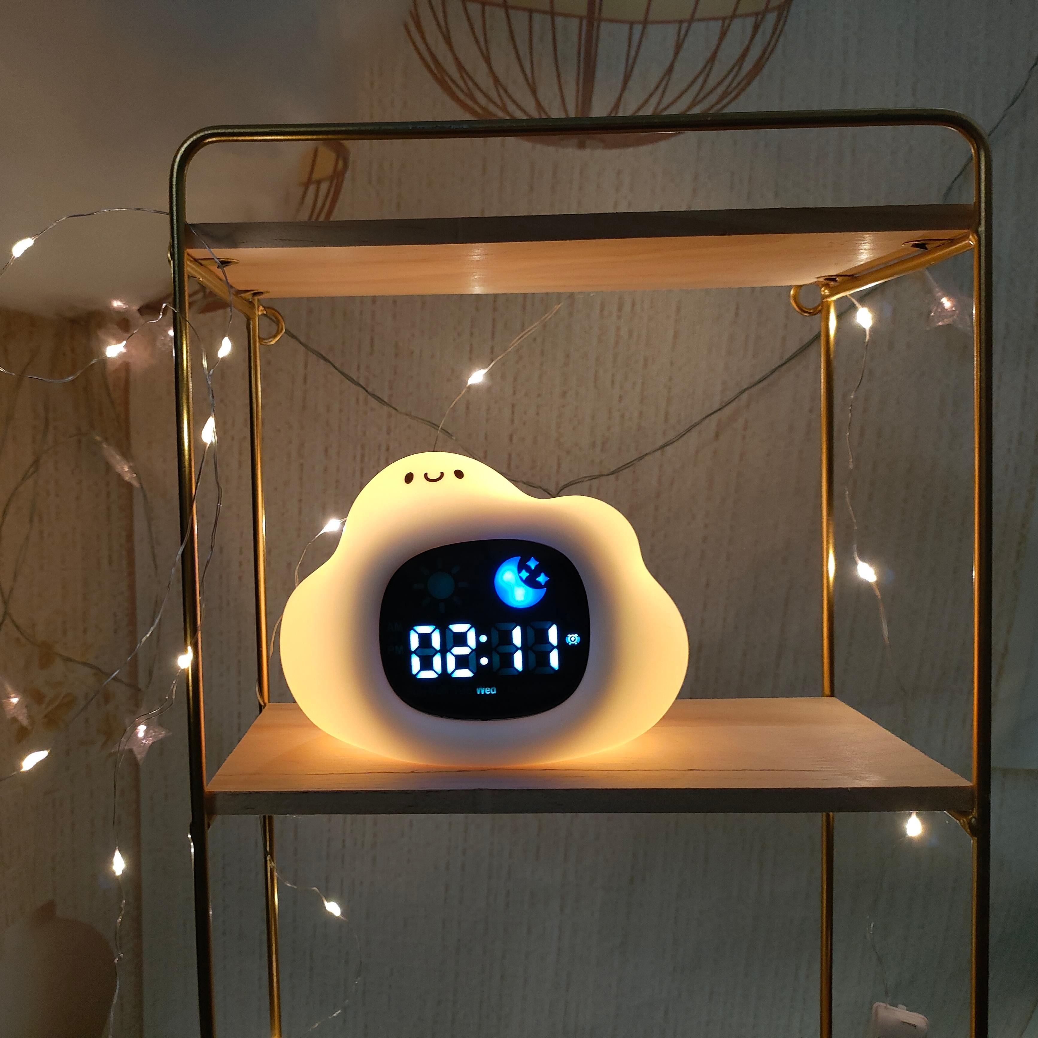 Fantasy set sail, guard the baby's sweet dream - silicone cute children's alarm clock & night light