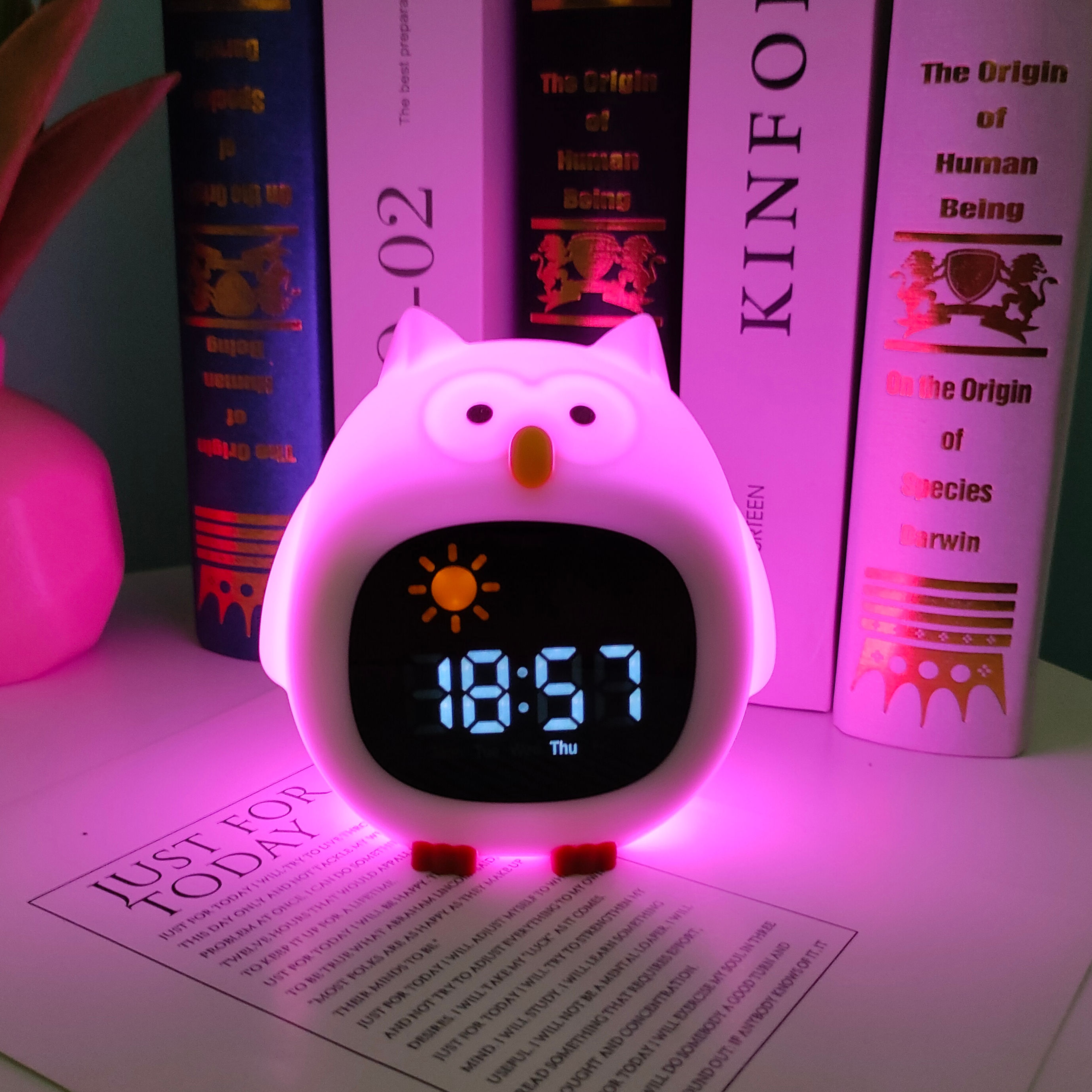 Noise Machine sleep Trainer night Light night Lamp clock soother Sound Machine