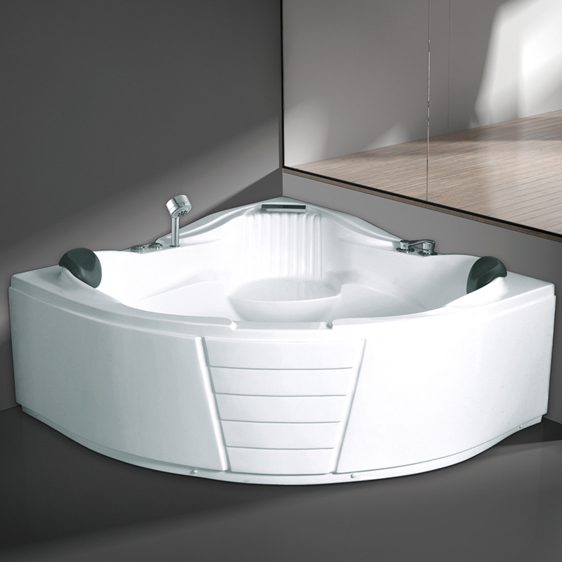 Triangle Massage Bathtub