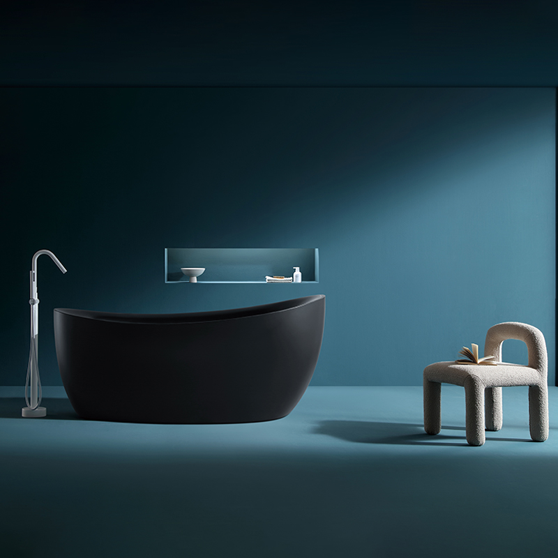 Modern Black Freestanding Bathtub