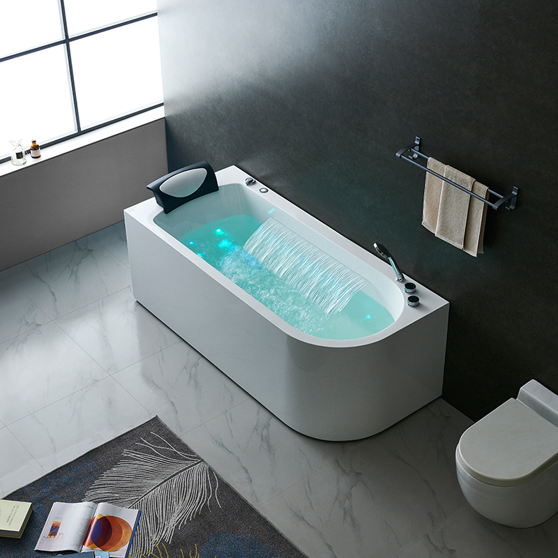 Body Therapy Massage In The Bathtub