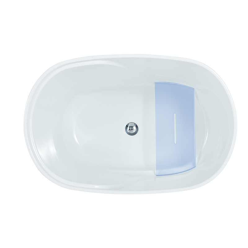 Small Deep Soaking Tub