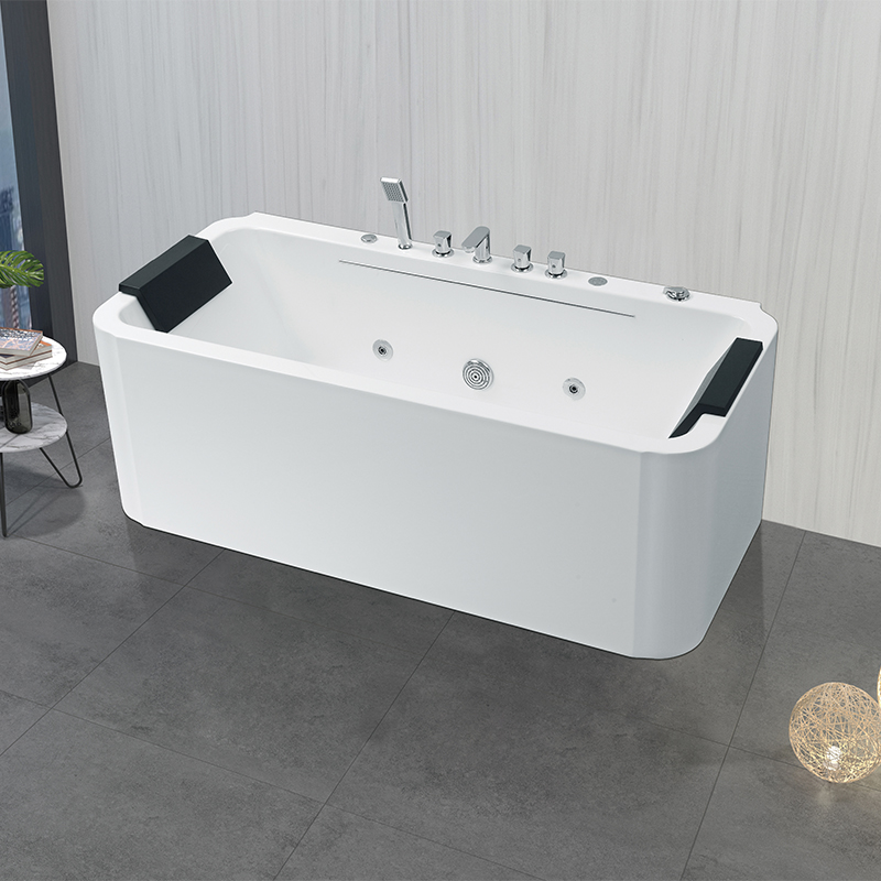 Multi-vortex nozzle jacuzzi