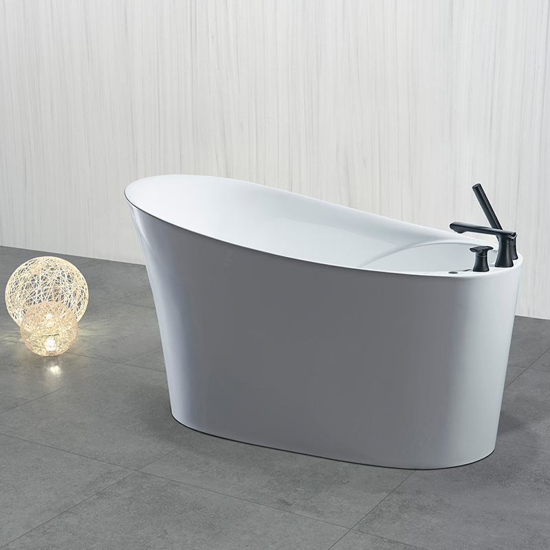Small Short Freestanding Massage Bathtub