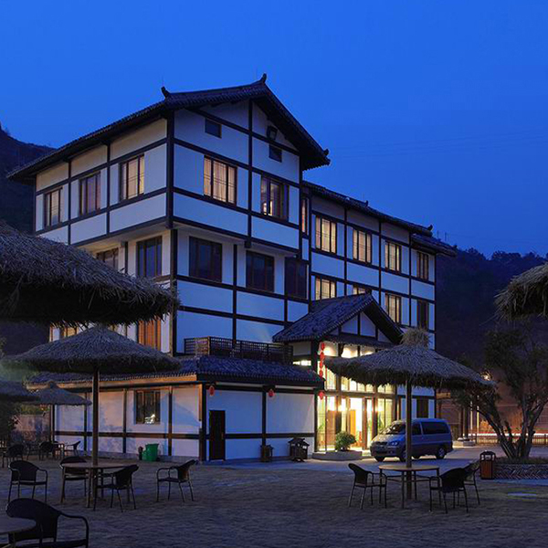 High-end jacuzzi in five-star hotel application case