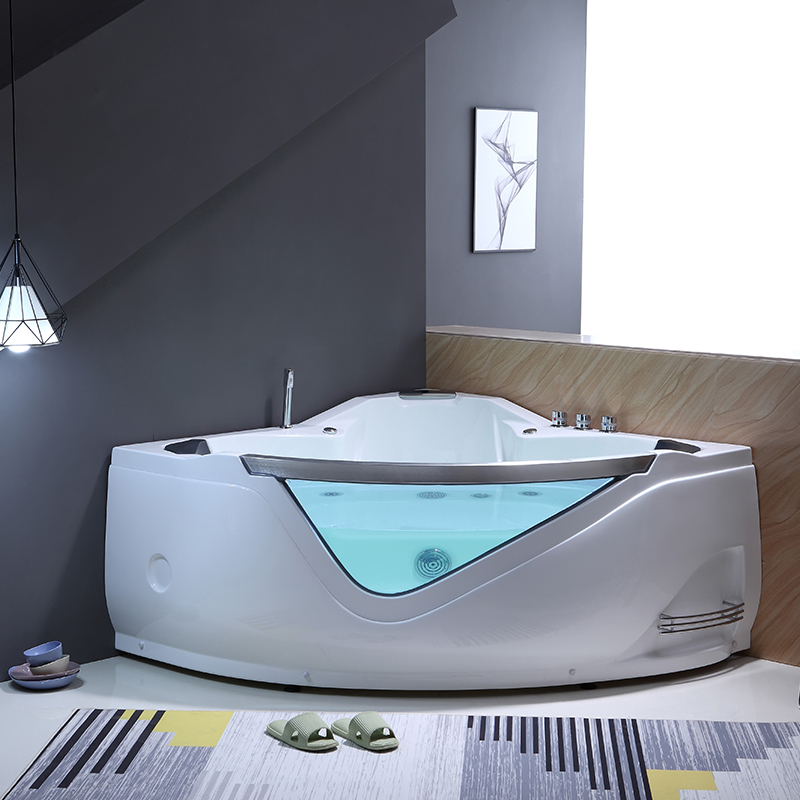 freestanding jacuzzi tub
