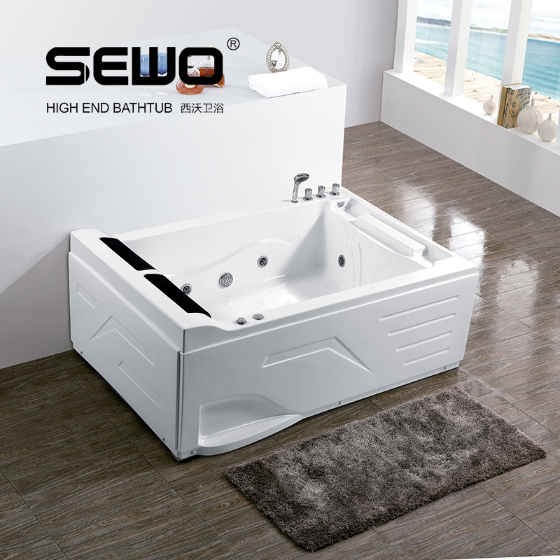 two-person bathtub. two-person bathtub.