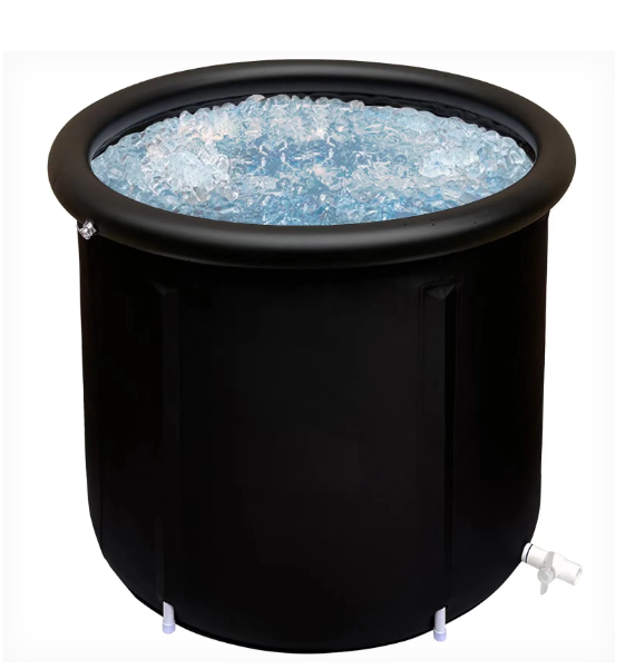 Soak in the bathtub in cold water in winter