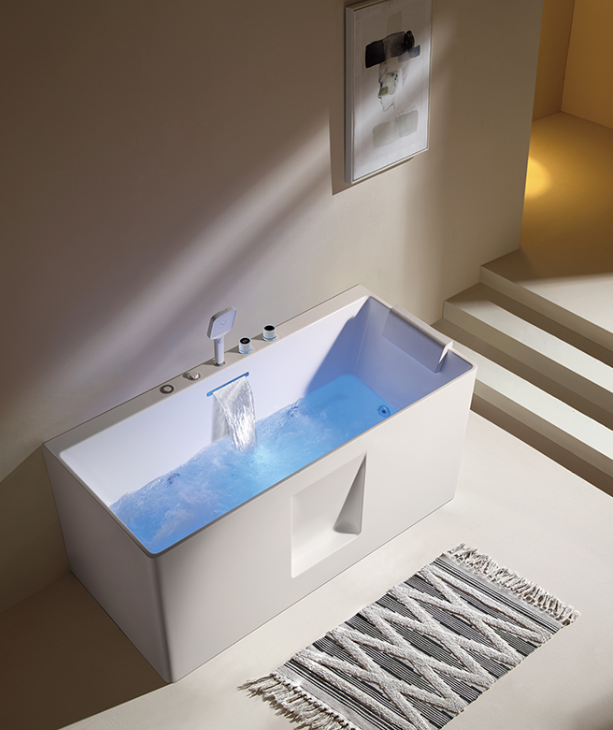 freestanding bathtub