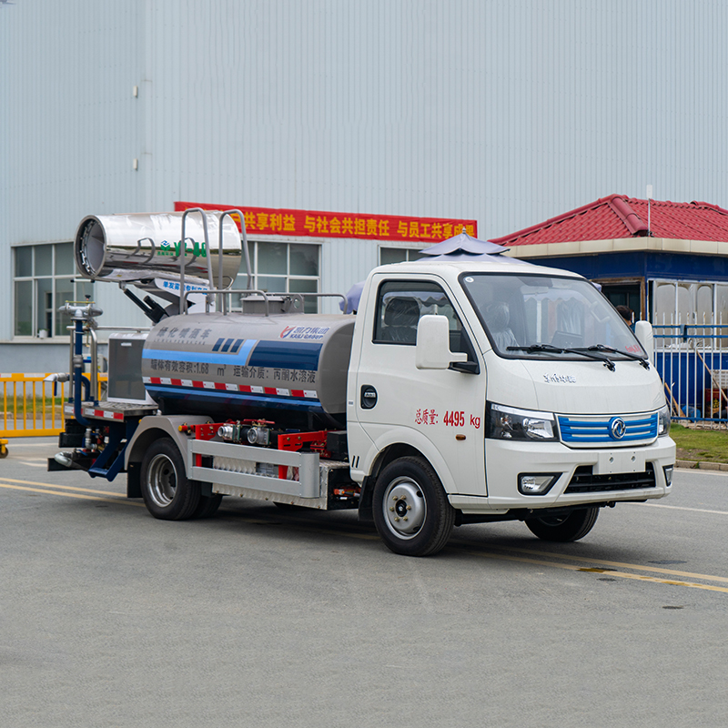 DONGFENG 2.5CBM yeni enerji saf elektrikli sulama kamyonu