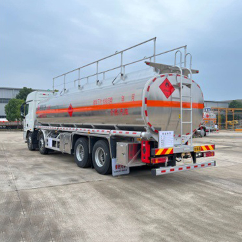 Фотон 8*4 30cbm/35000L Топливные резервуары для транспортировки нефти Автоцистерна