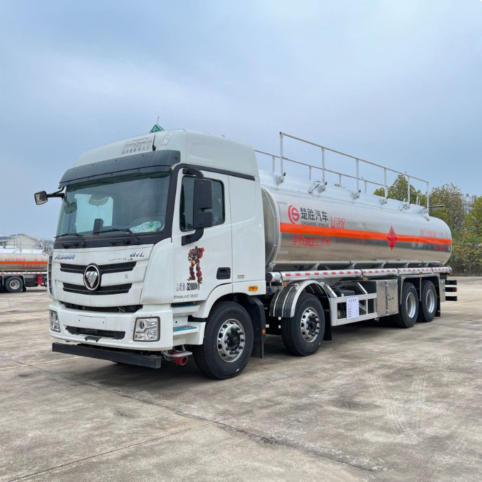 Фотон 8*4 30cbm/35000L Топливные резервуары для транспортировки нефти Автоцистерна