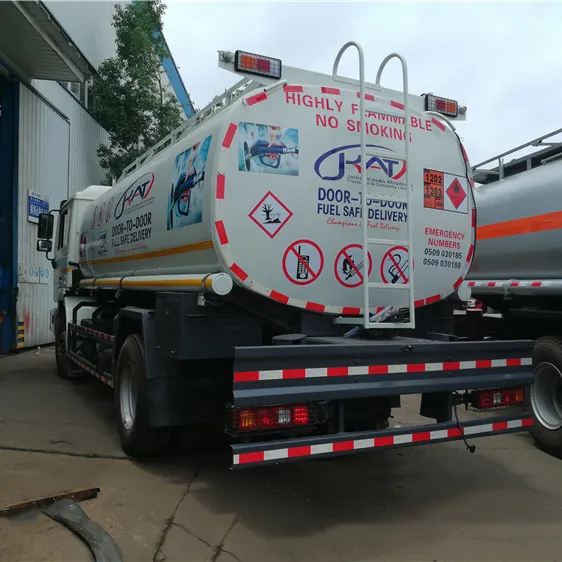 Shacman 4 * 2 16000 litrli yonilg'i baki transporti 10 g'ildirakli dizel moyi tankerlari