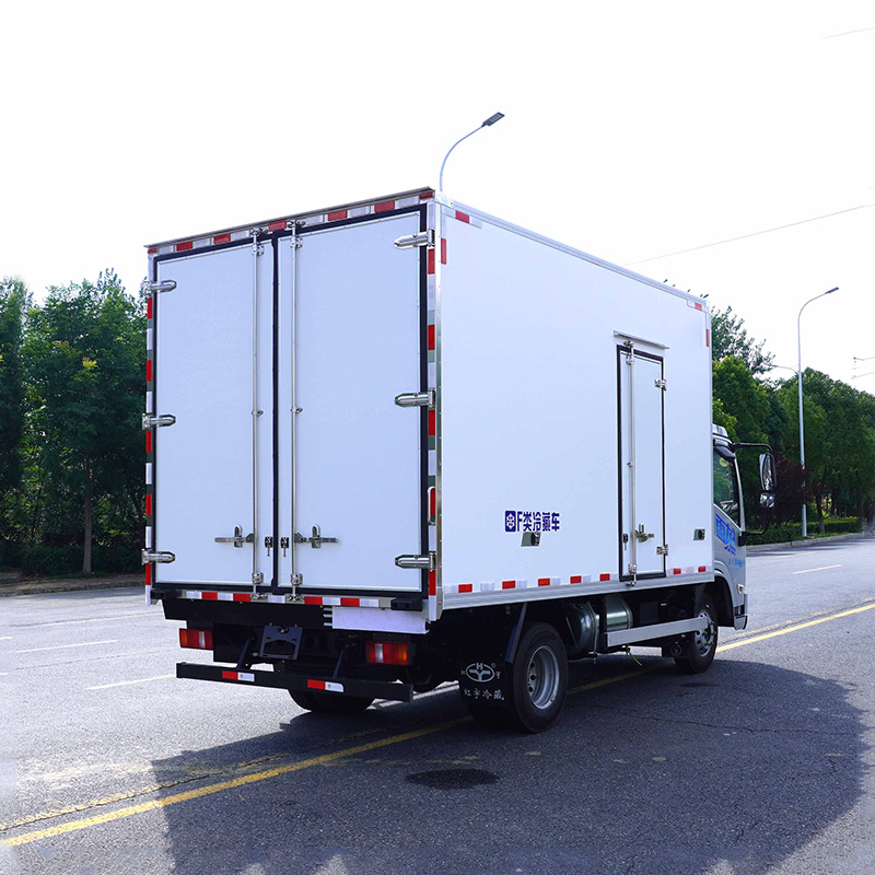 Camion frigorifique Shacman 160 CV 4X2 4,08 m