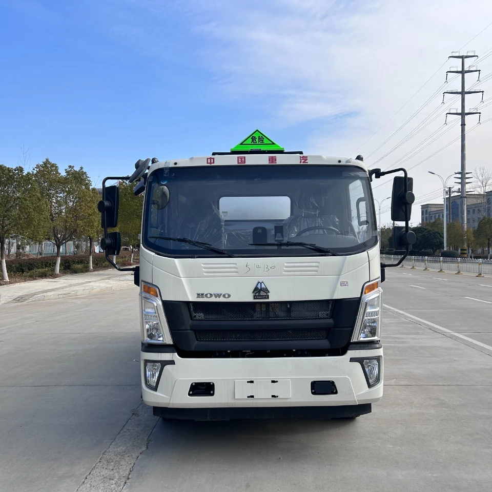 Автоцистерна СИНОТРУК Хауо 8 тонн