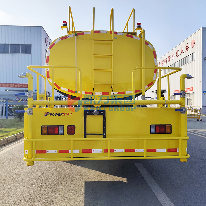 Аварийно-спасательная пожарная машина с водяным баком ИСУЗУ 6X4, изготовленная по индивидуальному заказу