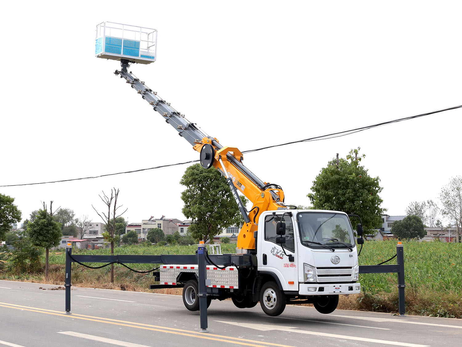 aerial work platform vehicle