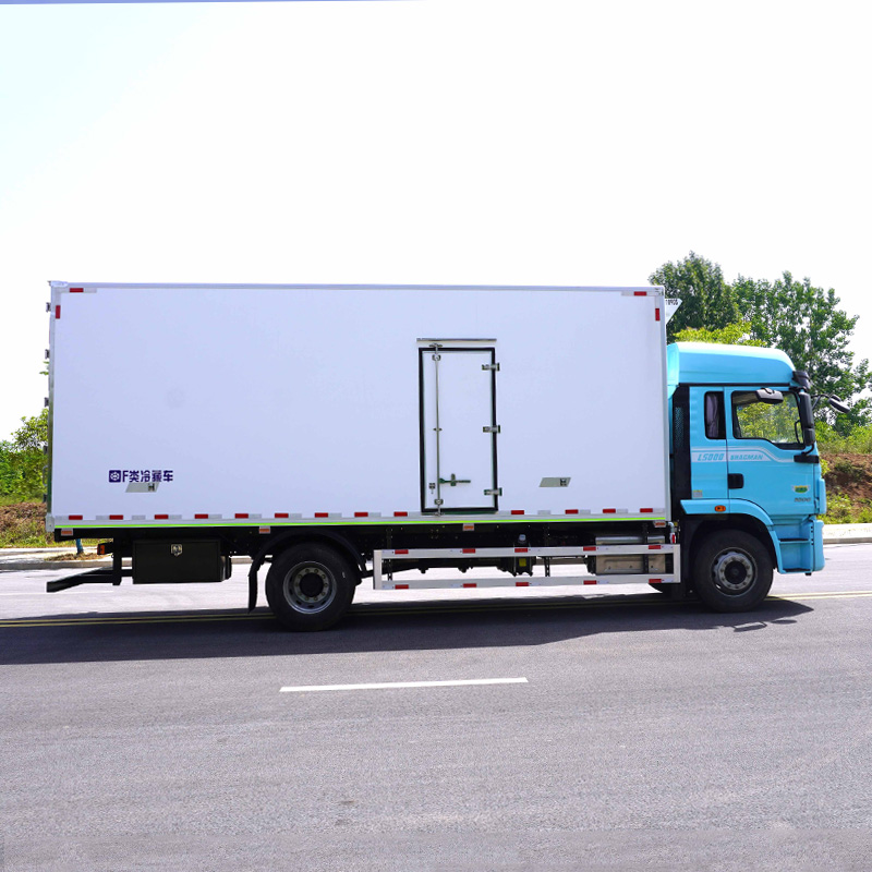 Camion frigorifique SHACMAN Delong L5000