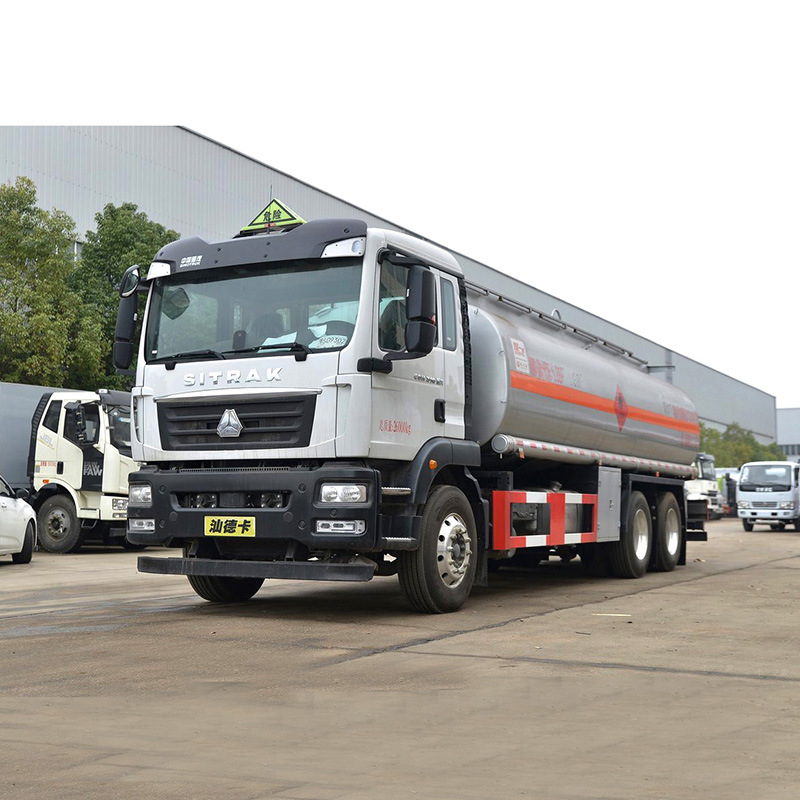 HOWO TX 350 horsepower 6X4 oil tanker