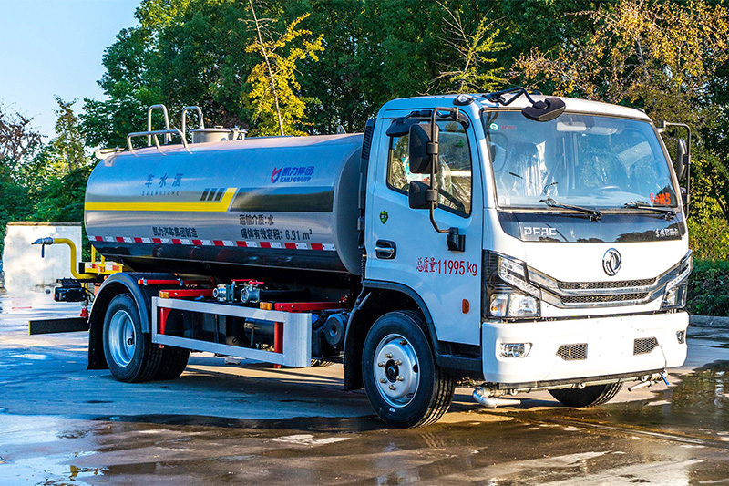 9.3m³ Water Sprinkler Vehicle