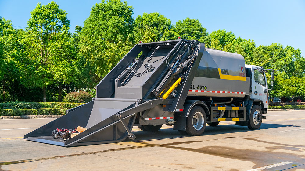 12m³ Compactor Garbage Truck