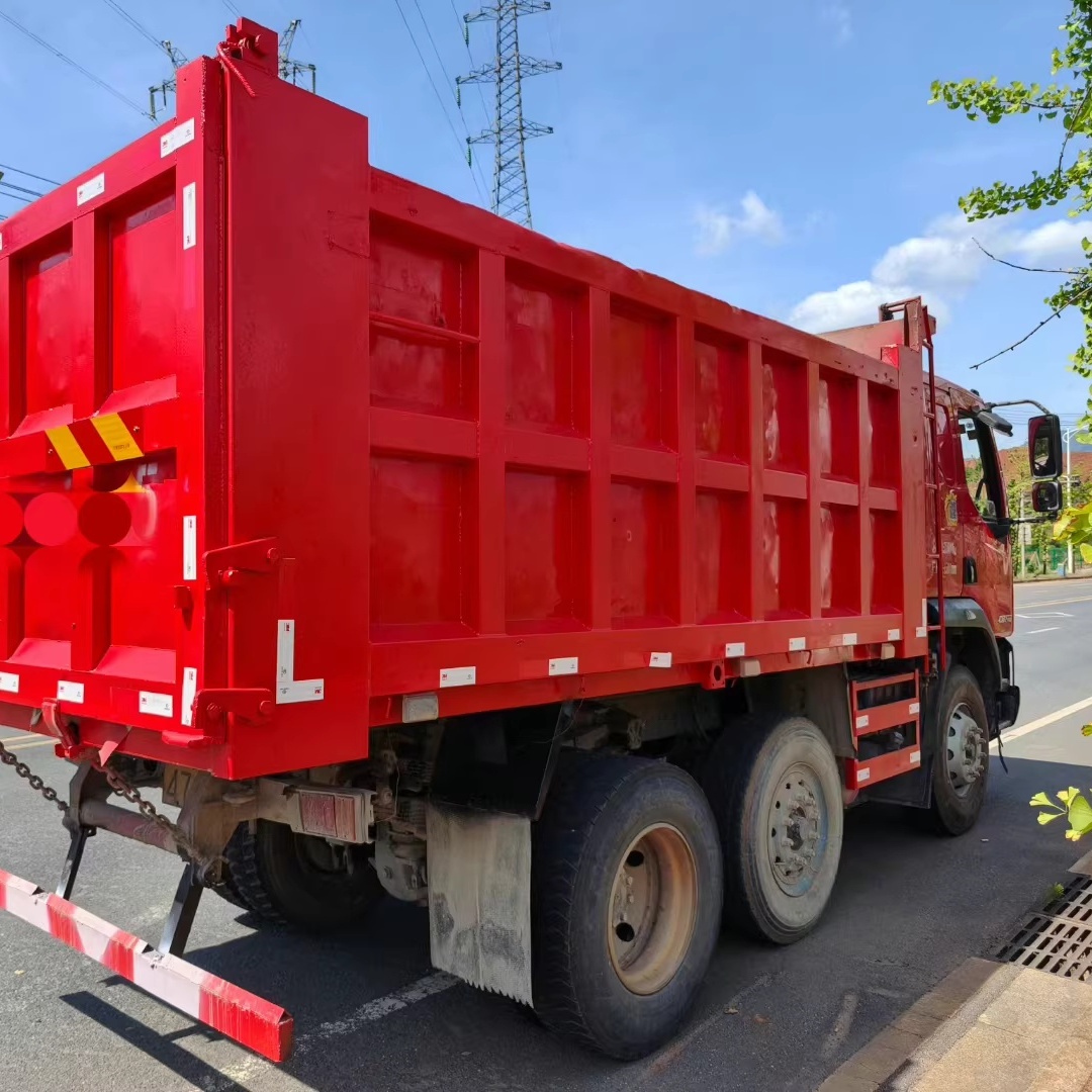 Fuda lift axle dump truck