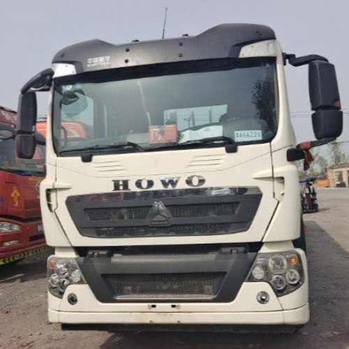 Sinotruk Howo TX5 dump truck