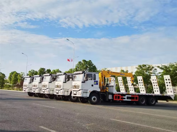 Tons Crane with Cargo Box