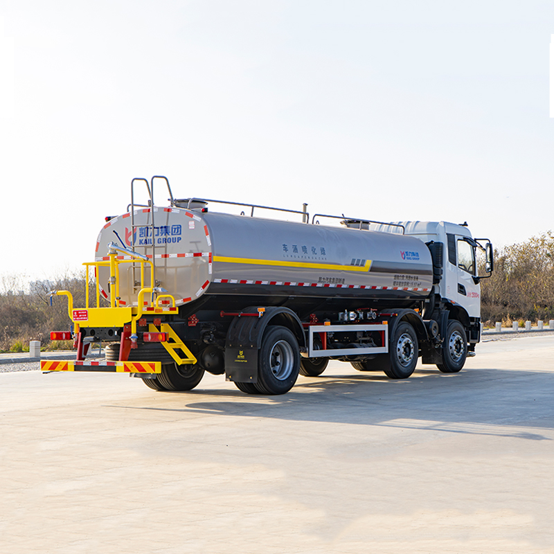 Автоцистерна для воды Дунфэн Тяньцзинь 6x2 20м³