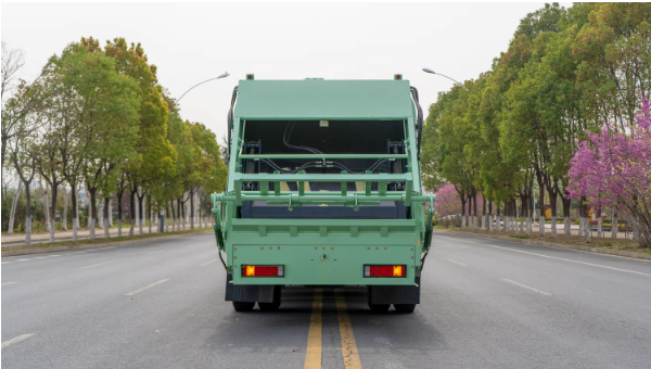 Electric Garbage Compactor Truck