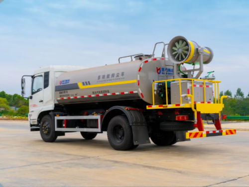 KLF - 12.2 - cubic - meter Dongfeng Tianjin Multifunctional Dust Suppression Vehicle.