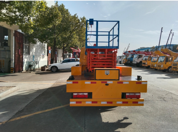 Aerial Work Lift Platform Truck