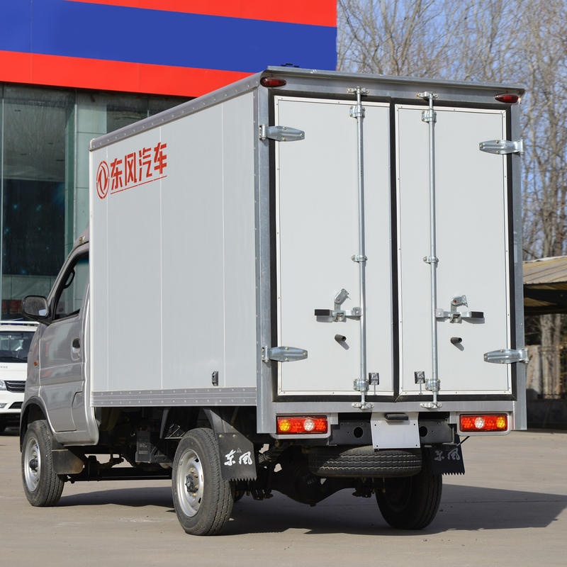 Дунфэн Сяобаванг W08, 1,6 л, 123 л.с., 2,7-метровый однорядный фургон, небольшой грузовик