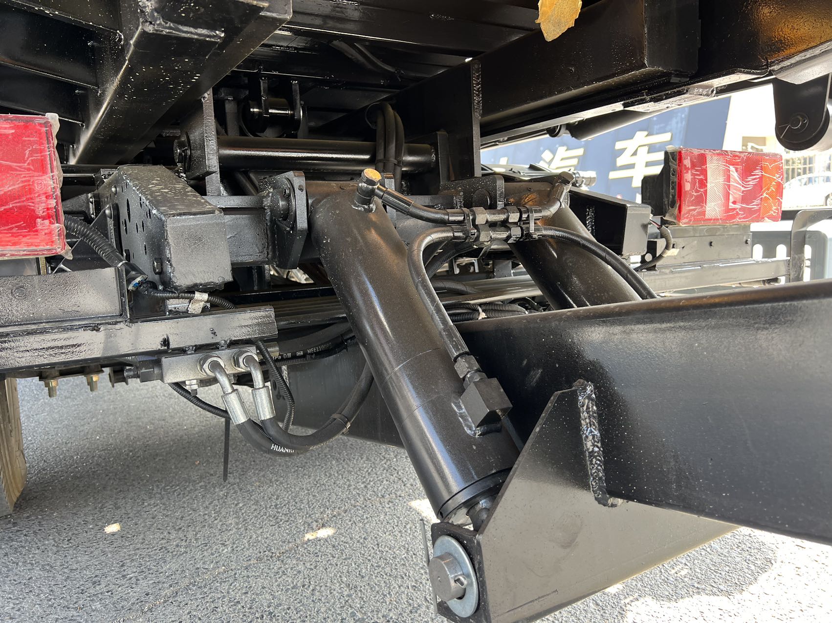 tow trucks wreckers