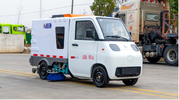 Electric Sweeper Vehicle Mini Street Sweeper Machine