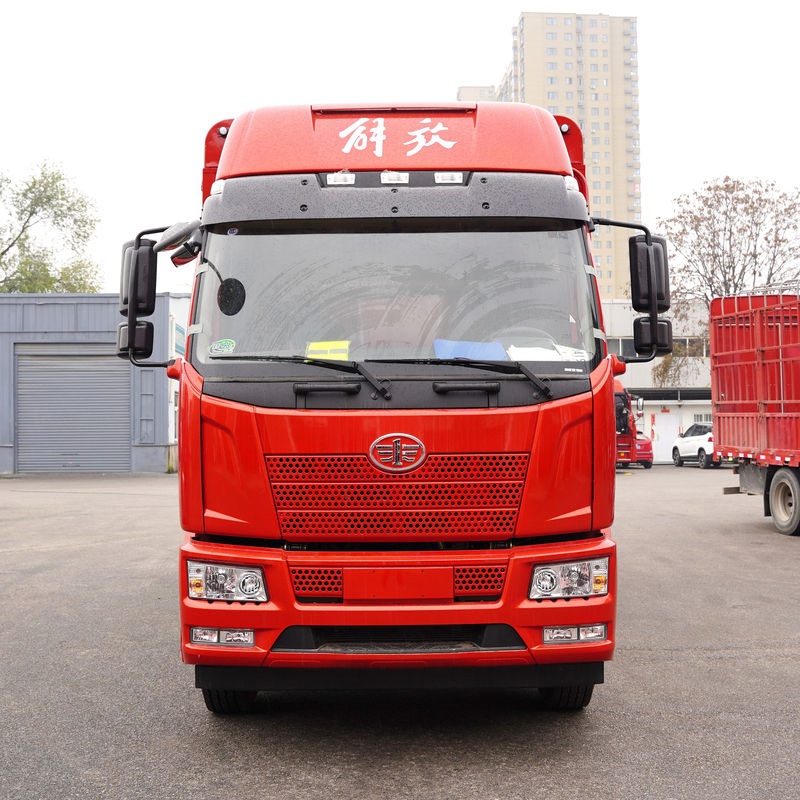 FAW Цзефан J6L Средний грузовик Богатство Создание Версия 2.0, 220 л.с., 4X2, 6,8-метровый фургон