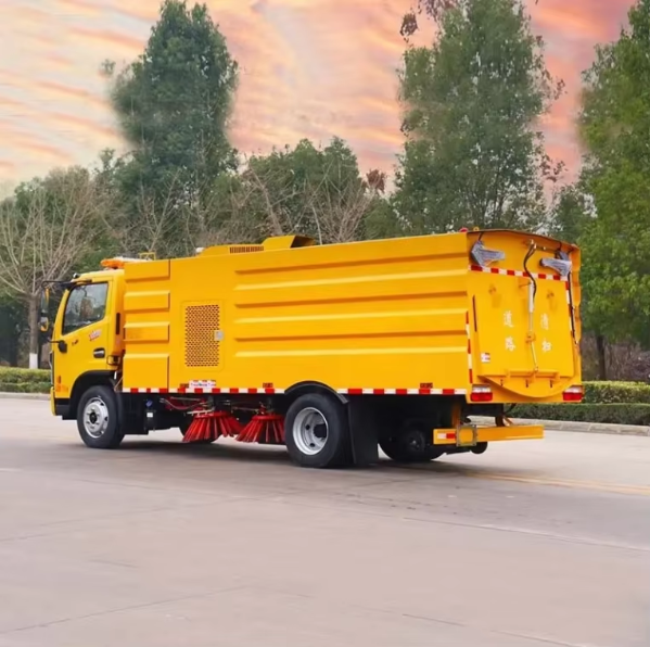 Дунфэн 4x2 15CBM Большая подметальная машина для уборки дорог