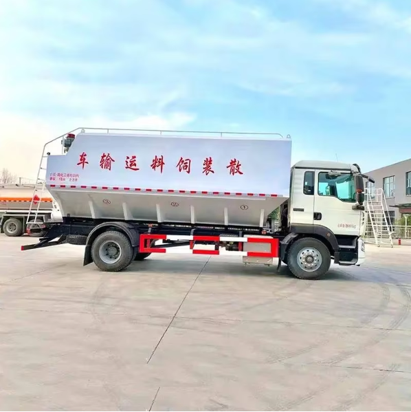 Feed Truck