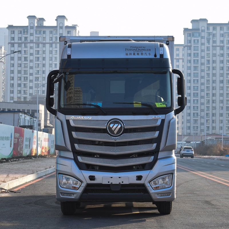 Camión refrigerado Foton Auman EST de 490 caballos de fuerza, 8x4 y 9,2 metros