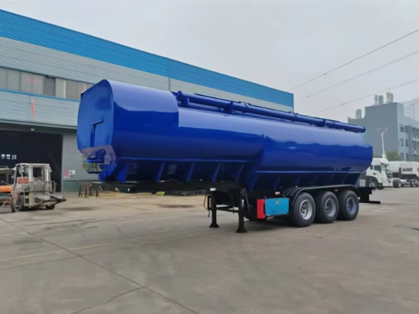 Semi-trailer Bulk Feed Trailer 30 Tons Farm Chicken Feed Pig Feed Transport Tanker Trailer