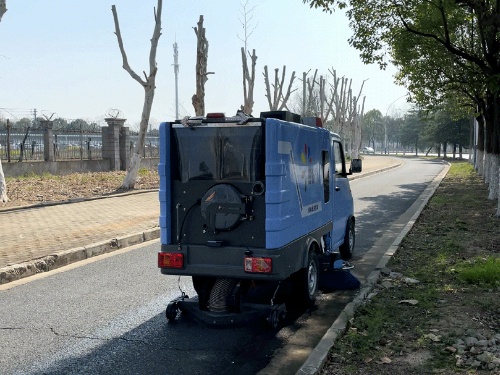 Kailifeng Great Child Pure Electric Sweeping and Washing Vehicle