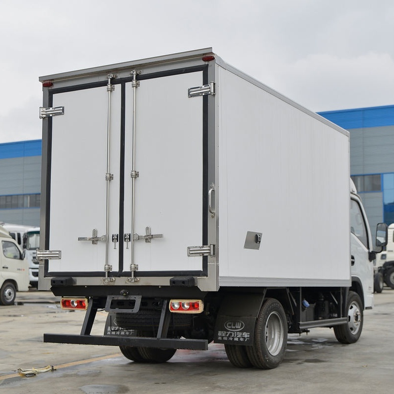 Camión refrigerado Yuejin Fuyun S80, 113 caballos de fuerza, 4x2, 3,55 metros
