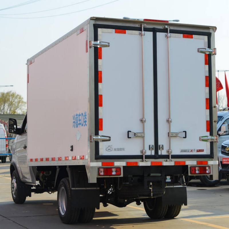 Camión refrigerado Changan Kuayuewang X3 PLUS de 122 caballos de fuerza y ​​3,21 metros de longitud
